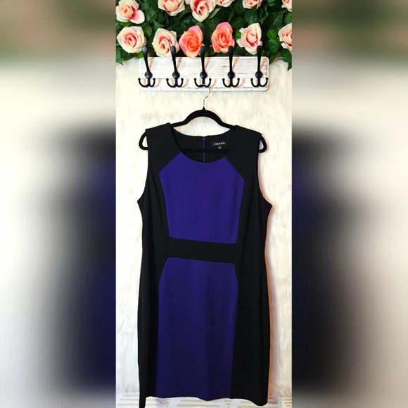 Jessica Petite Classic Colorblock Dress - Picture 1 of 4
